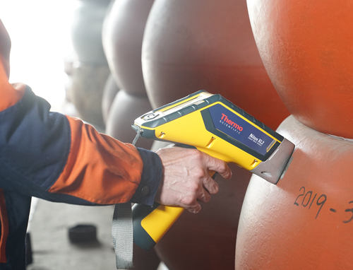 蘇州潤達(dá)使用的便攜式光譜儀.jpg 蘇州潤達(dá)使用的便攜式光譜儀.jpg